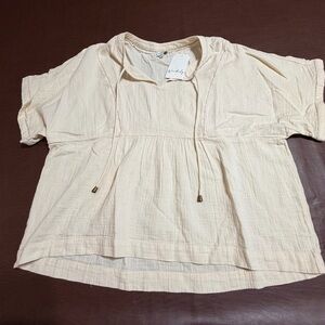 Wonderly Ivory V-Neck Blouse